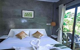 สวนย่า เกาะกูด รีสอร์ต แอนด์ สปา